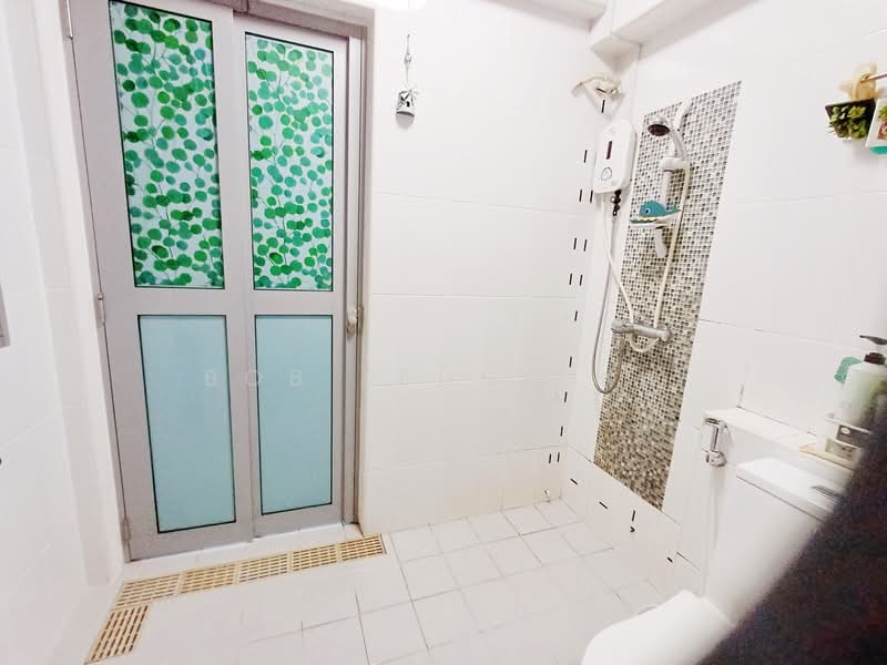 780B Woodlands Crescent, 780B Woodlands Crescent, 1 Bedroom, 506 sqft, HDB Flat For Sale, by Bob Leung KH, 500128994 - Bathroom - PropertyGuru.com.sg
