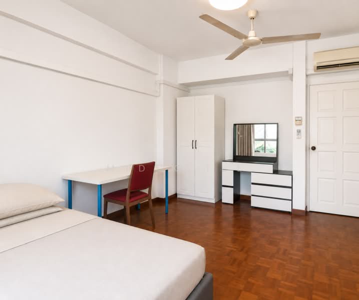 Nadia Mansions, 32 Ah Hood Road, Room Rental, 160 sqft, Apartment For Rent, by Midco Tee, 500129008 - Bedroom - PropertyGuru.com.sg