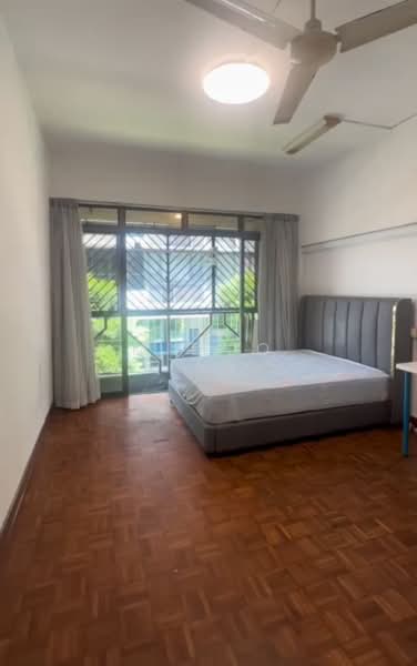 Nadia Mansions, 32 Ah Hood Road, Room Rental, 220 sqft, Apartment For Rent, by Midco Tee, 500129008 - Bedroom - PropertyGuru.com.sg