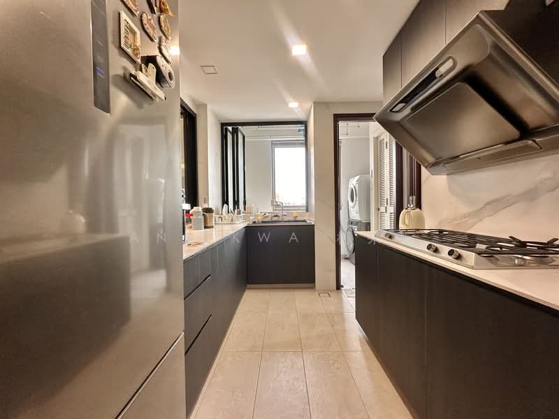 Palm Grove Condo, 19 Palm Grove Avenue, 3 Bedrooms, 1,282 sqft, Condominium For Sale, by Ann Kwa 柯采妘, 500129030 - Kitchen - PropertyGuru.com.sg