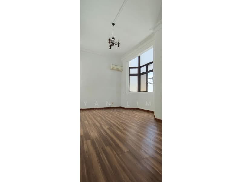 Undervalued Semi-D @ Platina Garden for Sale, Platina Road, 5 Bedrooms, 5,000 sqft, Semi-Detached House For Sale, by Yan Lim, 500129035 - Interior - PropertyGuru.com.sg