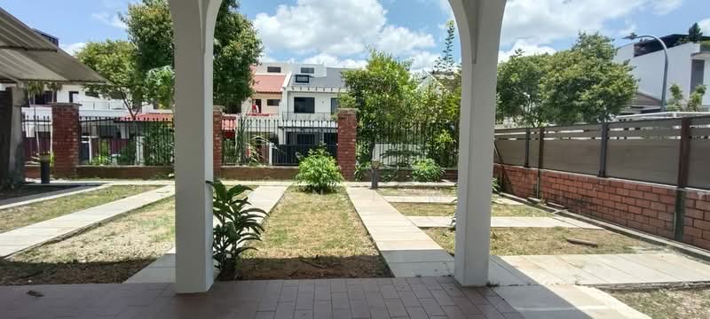 Undervalued Semi-D @ Platina Garden for Sale, Platina Road, 5 Bedrooms, 5,000 sqft, Semi-Detached House For Sale, by Yan Lim, 500129035 - Exterior - PropertyGuru.com.sg
