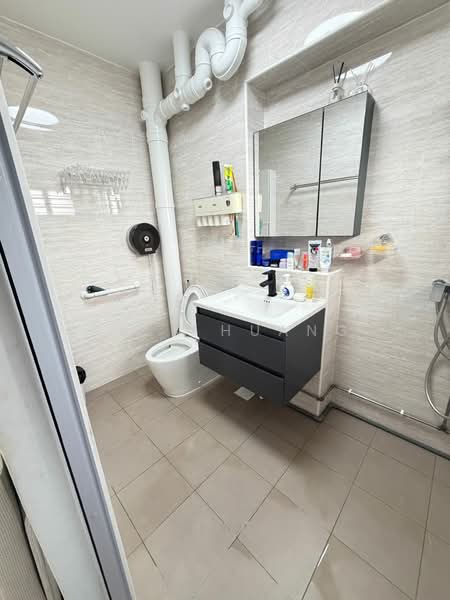 844 Woodlands Avenue 4, 844 Woodlands Avenue 4, 3 Bedrooms, 1,140 sqft, HDB Flat For Sale, by Alex Huang, 500129046 - Bathroom - PropertyGuru.com.sg