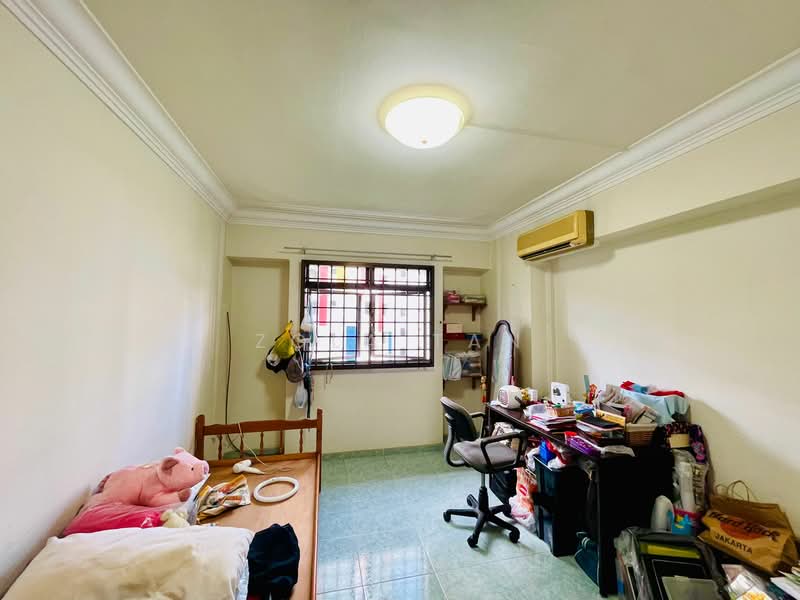 139 Rivervale Street, 139 Rivervale Street, 4 Bedrooms, 1,518 sqft, HDB Flat For Sale, by Zola Tan, 500129066 - Bedroom 3 - PropertyGuru.com.sg