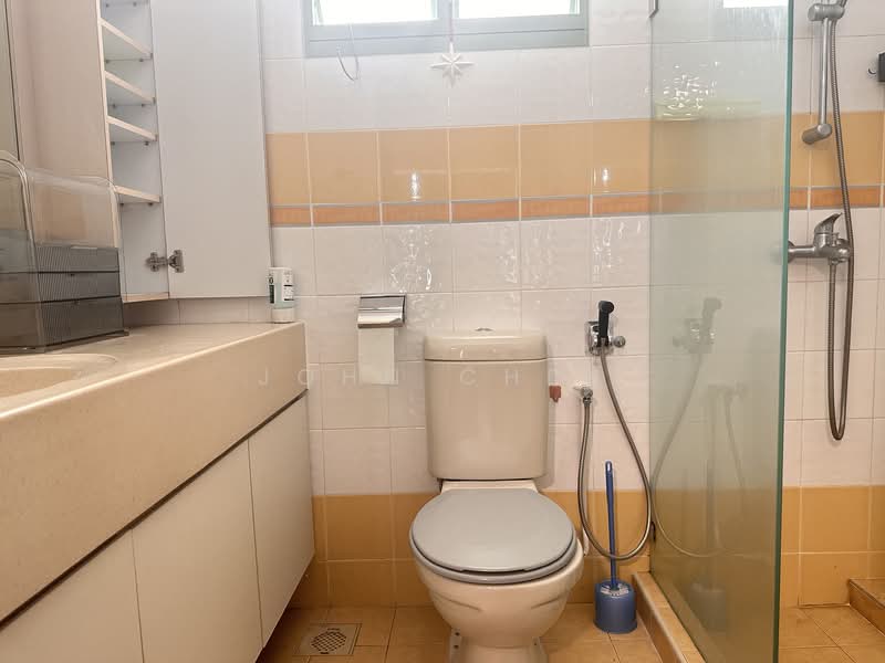 638A Punggol Drive, 638A Punggol Drive, 3 Bedrooms, 1,205 sqft, HDB Flat For Rent, by John Chen, 500129069 - Bathroom - PropertyGuru.com.sg