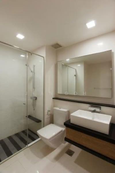 Marina Bay Residences, 18 Marina Boulevard, 4 Bedrooms, 2,371 sqft, Condominium For Rent, by Jean Goh, 500129086 - Bathroom - PropertyGuru.com.sg