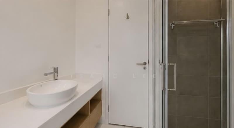 Blossoms @ Woodleigh, 10 Woodleigh Close, 4 Bedrooms, 1,410 sqft, Condominium For Rent, by Isaac Lee, 500129091 - Bathroom - PropertyGuru.com.sg