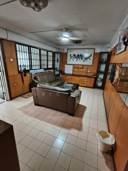 772 Yishun Avenue 3, 772 Yishun Avenue 3, Sembawang / Yishun, Room Rental, 134 sqft, HDB Flat For Rent, by Eric Teo, 500129100 - Living Room - PropertyGuru.com.sg