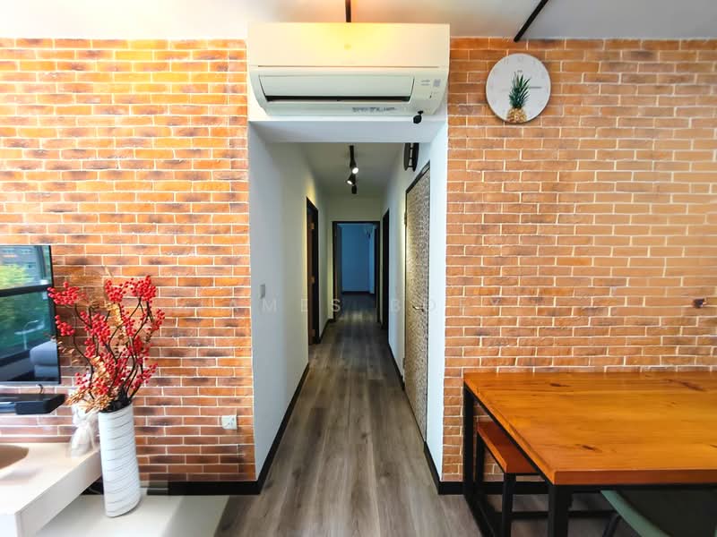 335A Anchorvale Crescent, 335A Anchorvale Crescent, 3 Bedrooms, 990 sqft, HDB Flat For Sale, by James Boey, 500129101 - Corridor - PropertyGuru.com.sg