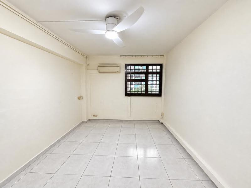 124 Lorong 1 Toa Payoh, 124 Lorong 1 Toa Payoh, Balestier / Toa Payoh, 3 Bedrooms, 722 sqft, HDB Flat For Sale, by Y C Nicholas Pang, 500129104 - Interior - PropertyGuru.com.sg