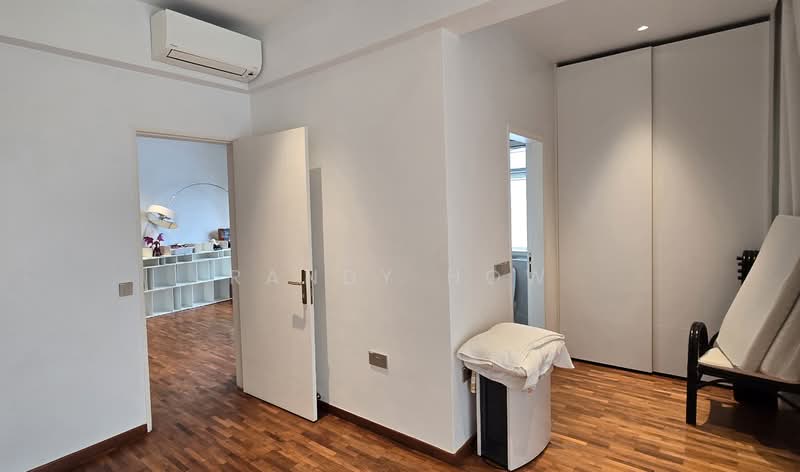Telok kurau, , 6 Bedrooms, 4,000 sqft, Semi-Detached House For Sale, by Randy How, 500129105 - Interior - PropertyGuru.com.sg