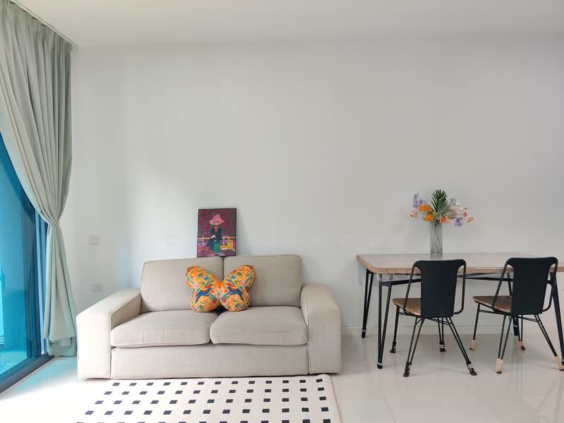 Treasure at Tampines, 17 Tampines Lane, 1 Bedroom, 463 sqft, Condominium For Sale, by Chris Koo, 500129111 - Living Room - PropertyGuru.com.sg