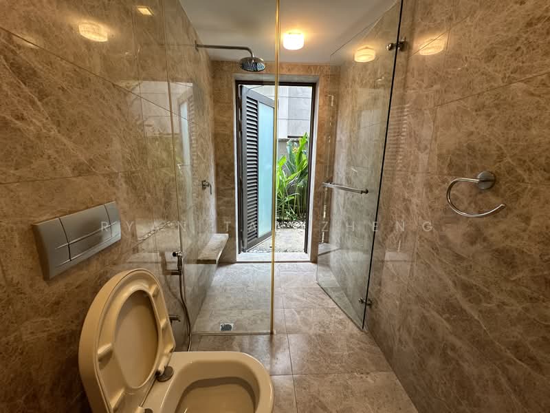 Paradise Island, Paradise Island, 4 Bedrooms, 8,800 sqft, Bungalow House For Sale, by Ryan Tan Zheng Jie, 500129131 - PropertyGuru.com.sg