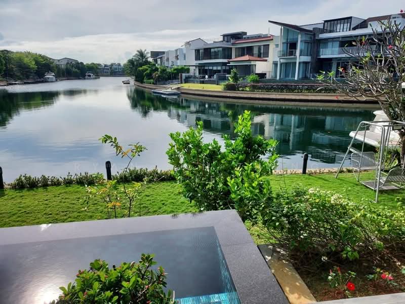 ocean drive, , 6 Bedrooms, 7,000 sqft, Bungalow House For Sale, by Ryan Tan Zheng Jie, 500129152 - Exterior - PropertyGuru.com.sg