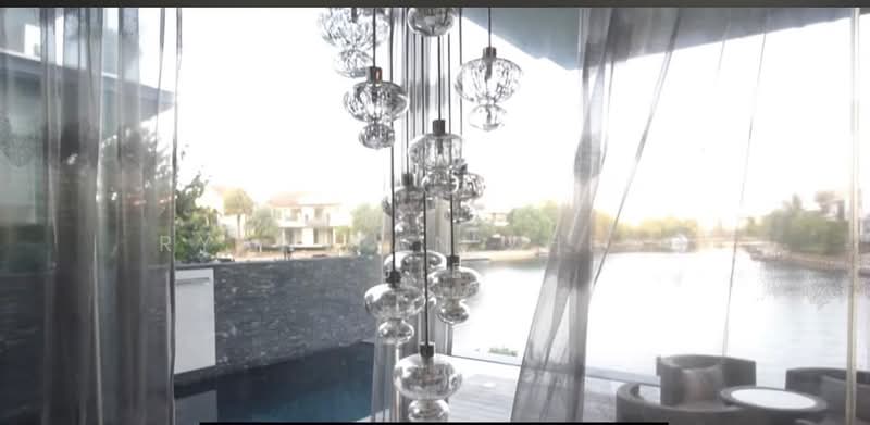 ocean drive, , 6 Bedrooms, 7,000 sqft, Bungalow House For Sale, by Ryan Tan Zheng Jie, 500129152 - View - PropertyGuru.com.sg