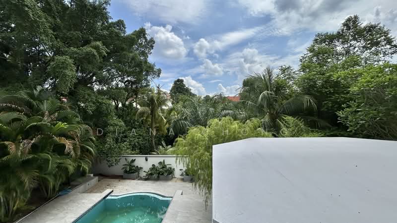 Renovated 6 Bedroom GCB at Peirce Hill with Greenery View, , 6 Bedrooms, 8,192 sqft, Good Class Bungalow For Rent, by Diana Chong, 500129158 - Garden - PropertyGuru.com.sg