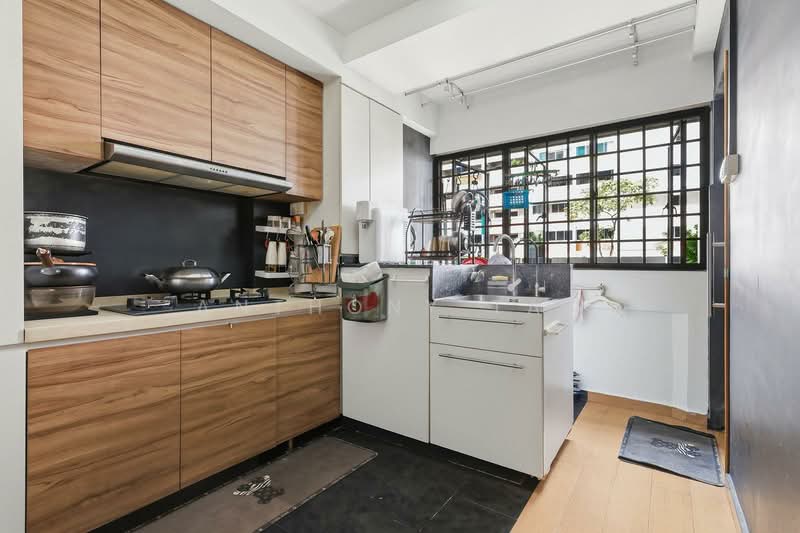 784 Yishun Avenue 2, 784 Yishun Avenue 2, 3 Bedrooms, 1,162 sqft, HDB Flat For Sale, by Anthony Tan, 500129163 - Kitchen - PropertyGuru.com.sg