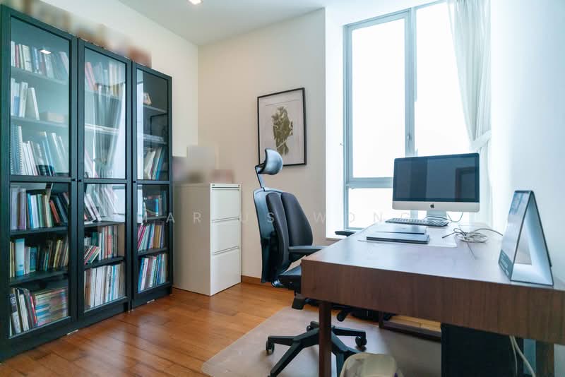 RARE SINGLEFLOOR PLATE SUPER PENTHOUSE 3,046SQFT FOR SALE IN D15!, , 4 Bedrooms, 3,046 sqft, Condominium For Sale, by Marius Wong, 500129166 - Study - PropertyGuru.com.sg