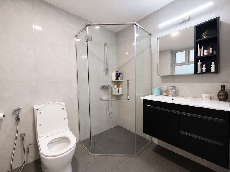 Rivervale Crest, 7 Rivervale Crescent, 3 Bedrooms, 1,206 sqft, Condominium For Sale, by Cynthia Lim, 500129170 - Bathroom - PropertyGuru.com.sg