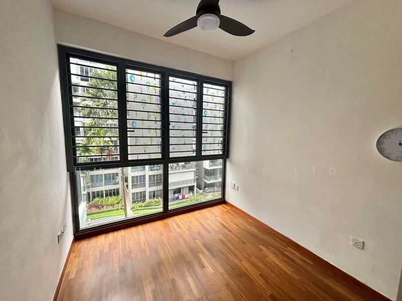 Signature At Yishun, 35 Yishun Street 51, 4 Bedrooms, 1,184 sqft, Executive Condominium For Sale, by BEN CHEE, 500129172 - Bedroom - PropertyGuru.com.sg