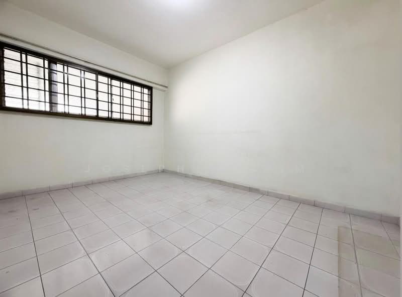 104 Bukit Purmei Road, 104 Bukit Purmei Road, 2 Bedrooms, 785 sqft, HDB Flat For Sale, by Josephine Sim, 500129182 - Interior - PropertyGuru.com.sg