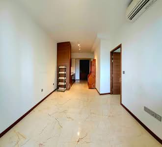 For Rent - Queens Peak