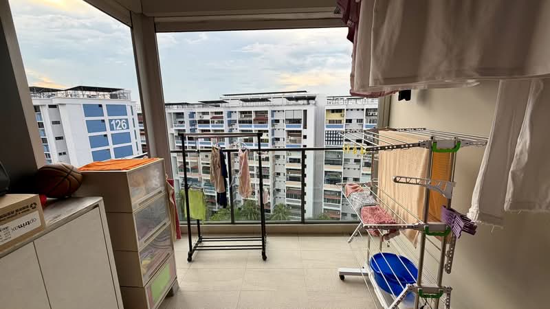 Affinity At Serangoon, 22 Serangoon North Avenue 1, 3 Bedrooms, 958 sqft, Condominium For Sale, by Steven Teo, 500129197 - Balcony - PropertyGuru.com.sg