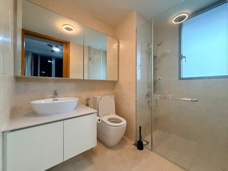 Mon Jervois, 47 Jervois Road, 3 Bedrooms, 1,475 sqft, Condominium For Sale, by Chen Yang 陈洋, 500129203 - Bathroom - PropertyGuru.com.sg