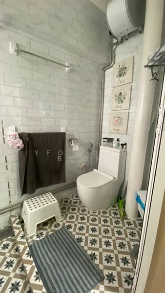524 Woodlands Drive 14, 524 Woodlands Drive 14, 3 Bedrooms, 1,518 sqft, HDB Flat For Sale, by Yeo Tong Boon, 500129208 - Bathroom - PropertyGuru.com.sg