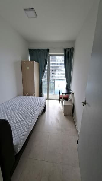 The Centris, 65 Jurong West Central 3, Room Rental, 150 sqft, Apartment For Rent, by Vanessa Tan, 500129214 - Bedroom - PropertyGuru.com.sg