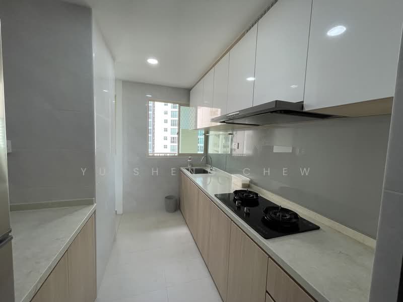 Yishun Emerald, 20 Canberra Drive, 2 Bedrooms, 1,023 sqft, Condominium For Sale, by Yu Sheng Chew, 500129218 - PropertyGuru.com.sg