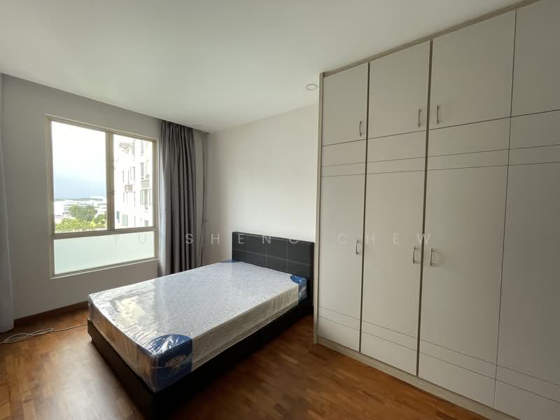 Yishun Emerald, 20 Canberra Drive, 2 Bedrooms, 1,023 sqft, Condominium For Sale, by Yu Sheng Chew, 500129218 - Bedroom - PropertyGuru.com.sg