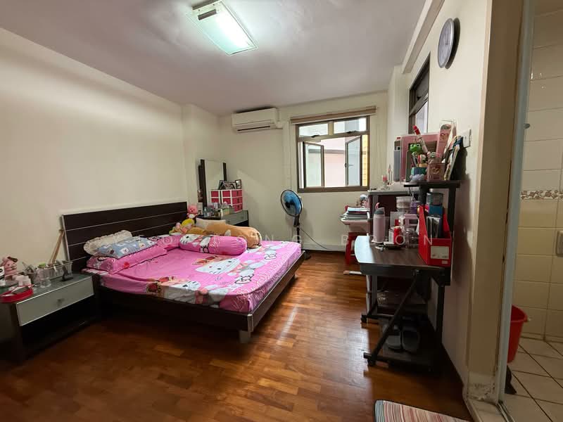 678C Jurong West Street 64, 678C Jurong West Street 64, 3 Bedrooms, 990 sqft, HDB Flat For Sale, by Yeo Tong Boon, 500129229 - Bedroom - PropertyGuru.com.sg