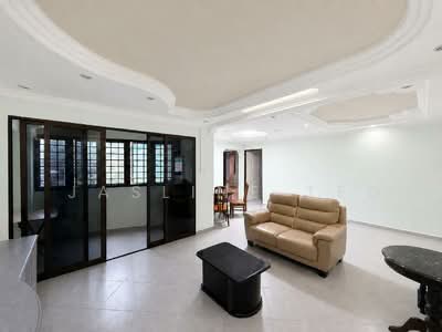 For Rent - 252 Compassvale Street