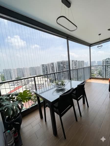 Kingsford Waterbay, 68 Upper Serangoon View, 4 Bedrooms, 1,249 sqft, Condominium For Sale, by Karina Soh, 500129269 - Balcony - PropertyGuru.com.sg
