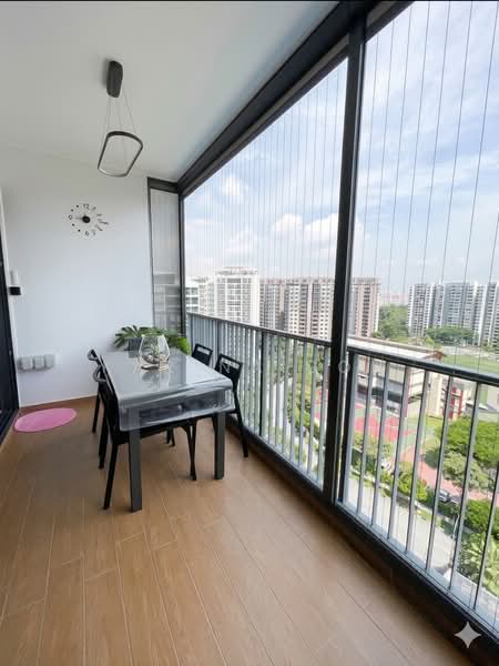 Kingsford Waterbay, 68 Upper Serangoon View, 4 Bedrooms, 1,249 sqft, Condominium For Sale, by Karina Soh, 500129269 - Balcony - PropertyGuru.com.sg