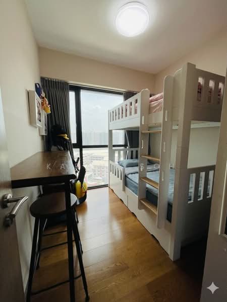 Kingsford Waterbay, 68 Upper Serangoon View, 4 Bedrooms, 1,249 sqft, Condominium For Sale, by Karina Soh, 500129269 - 2nd Bedroom - PropertyGuru.com.sg