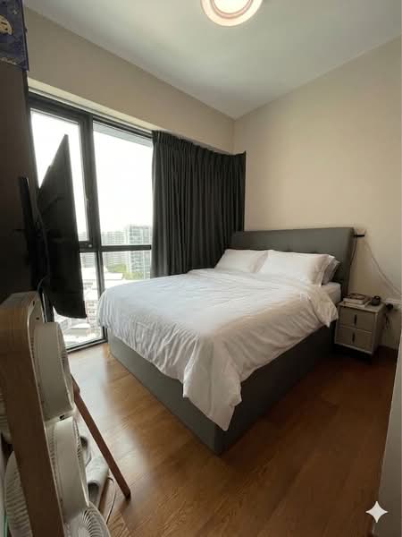 Kingsford Waterbay, 68 Upper Serangoon View, 4 Bedrooms, 1,249 sqft, Condominium For Sale, by Karina Soh, 500129269 - Master Bedroom - PropertyGuru.com.sg