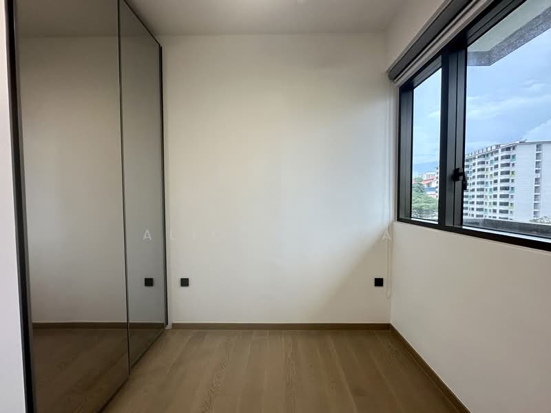 The Landmark, 173 Chin Swee Road, 2 Bedrooms, 678 sqft, Condominium For Rent, by Alicia Chia, 500129274 - Bedroom - PropertyGuru.com.sg
