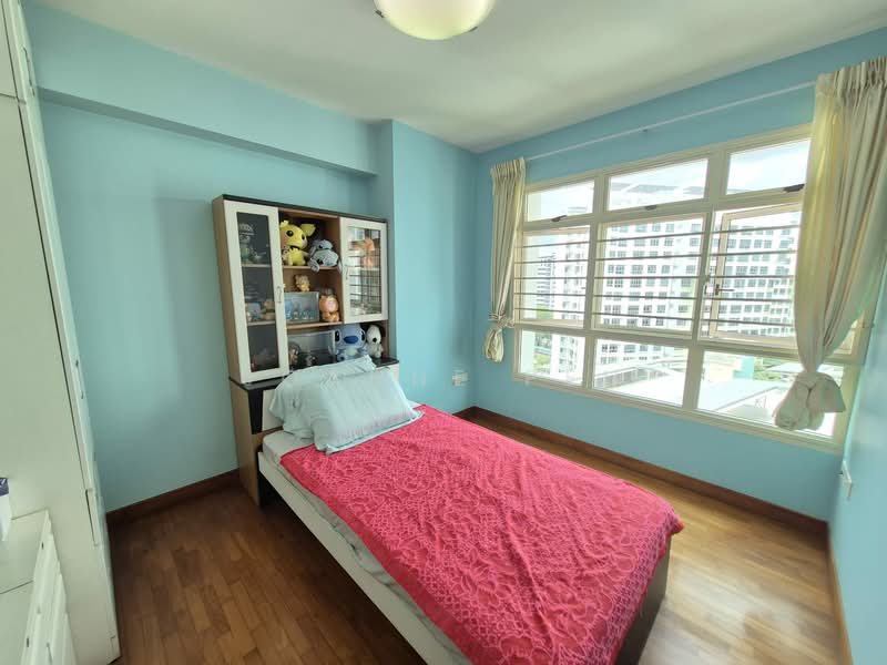 213A Compassvale Lane, 213A Compassvale Drive, 3 Bedrooms, 1,022 sqft, HDB Flat For Sale, by Joanne Peh, 500129277 - Bedroom - PropertyGuru.com.sg