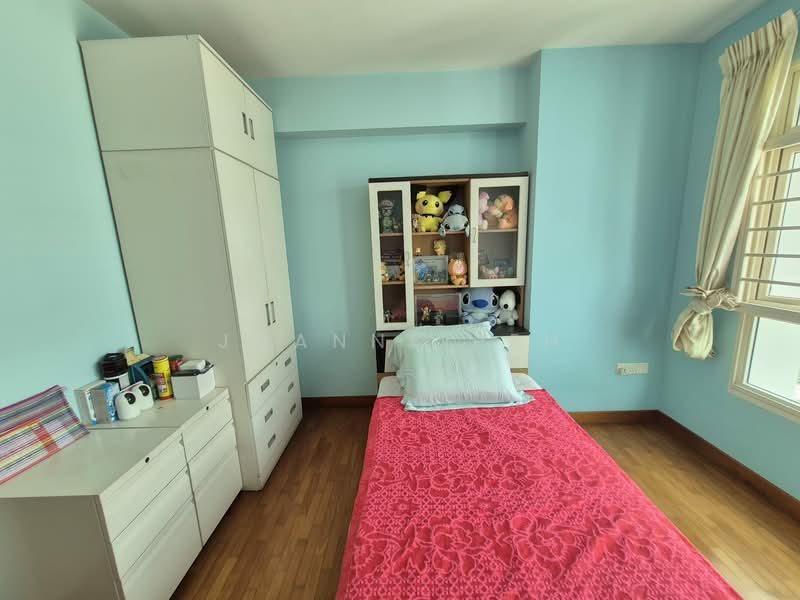213A Compassvale Lane, 213A Compassvale Drive, 3 Bedrooms, 1,022 sqft, HDB Flat For Sale, by Joanne Peh, 500129277 - Bedroom - PropertyGuru.com.sg