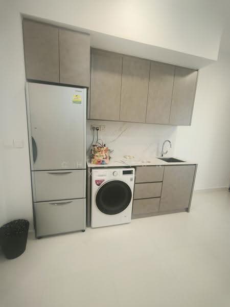 Edenz Loft, 11 Lorong 24 Geylang, Eunos / Geylang / Paya Lebar, 1 Bedroom, 420 sqft, Apartment For Rent, by Chee Yun Xuan, 500129283 - Kitchen - PropertyGuru.com.sg