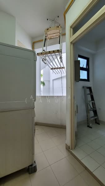 Water Place, 175 Tanjong Rhu Road, 3 Bedrooms, 1,216 sqft, Condominium For Rent, by Andria (Tanuwijaya), 500129291 - PropertyGuru.com.sg