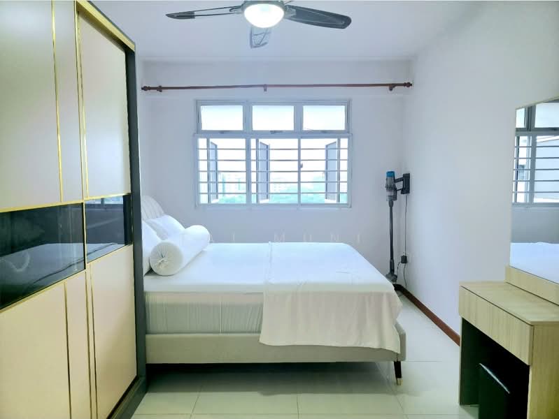 140C Corporation Drive, 140C Corporation Drive, 2 Bedrooms, 732 sqft, HDB Flat For Sale, by Fai Muni, 500129306 - Bedroom - PropertyGuru.com.sg