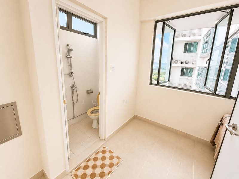 The Quintet, 36 Choa Chu Kang Street 64, 3 Bedrooms, 1,292 sqft, Condominium For Sale, by Joe Nah, 500129324 - Bathroom - PropertyGuru.com.sg