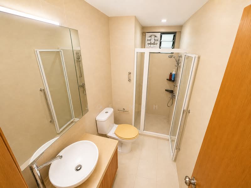 The Quintet, 36 Choa Chu Kang Street 64, 3 Bedrooms, 1,292 sqft, Condominium For Sale, by Joe Nah, 500129324 - Bathroom - PropertyGuru.com.sg
