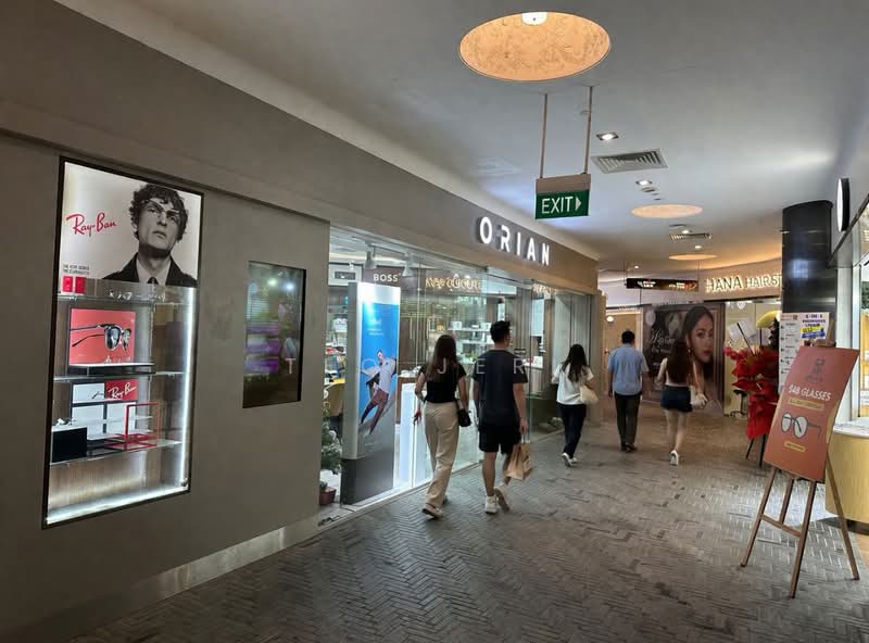 BreadTalk IHQ, , 535 sqft, Mall Shop For Rent, by Teo Jeri, 500129330 - Level 02 shops  - CommercialGuru.com.sg