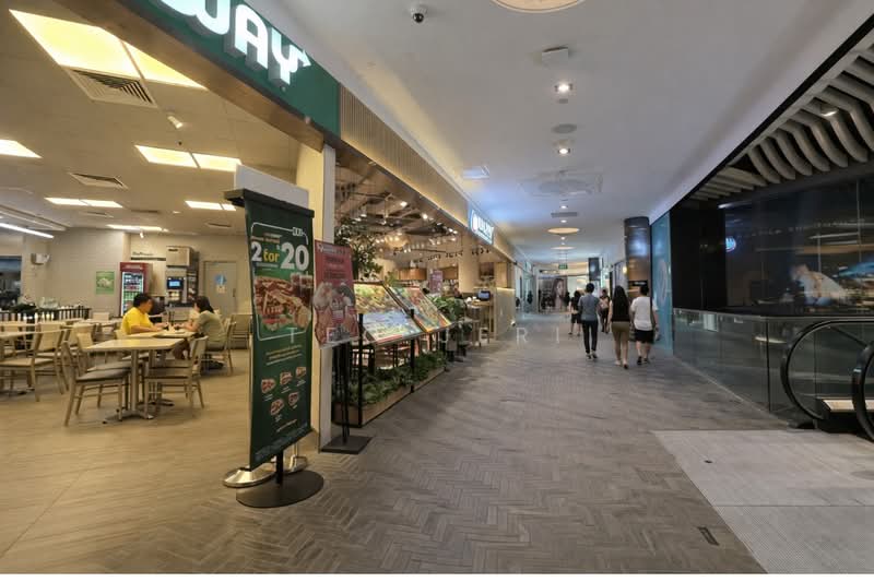 BreadTalk IHQ, , 535 sqft, Mall Shop For Rent, by Teo Jeri, 500129330 - Level 02 shops  - CommercialGuru.com.sg