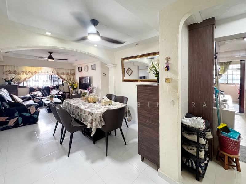 161 Mei Ling Street, 161 Mei Ling Street, 3 Bedrooms, 915 sqft, HDB Flat For Sale, by Risdian Isbintara, 500129333 - Living Room - PropertyGuru.com.sg