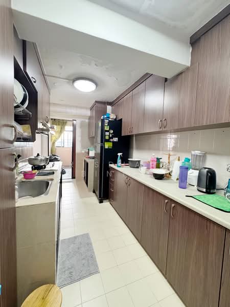 161 Mei Ling Street, 161 Mei Ling Street, 3 Bedrooms, 915 sqft, HDB Flat For Sale, by Risdian Isbintara, 500129333 - Kitchen - PropertyGuru.com.sg